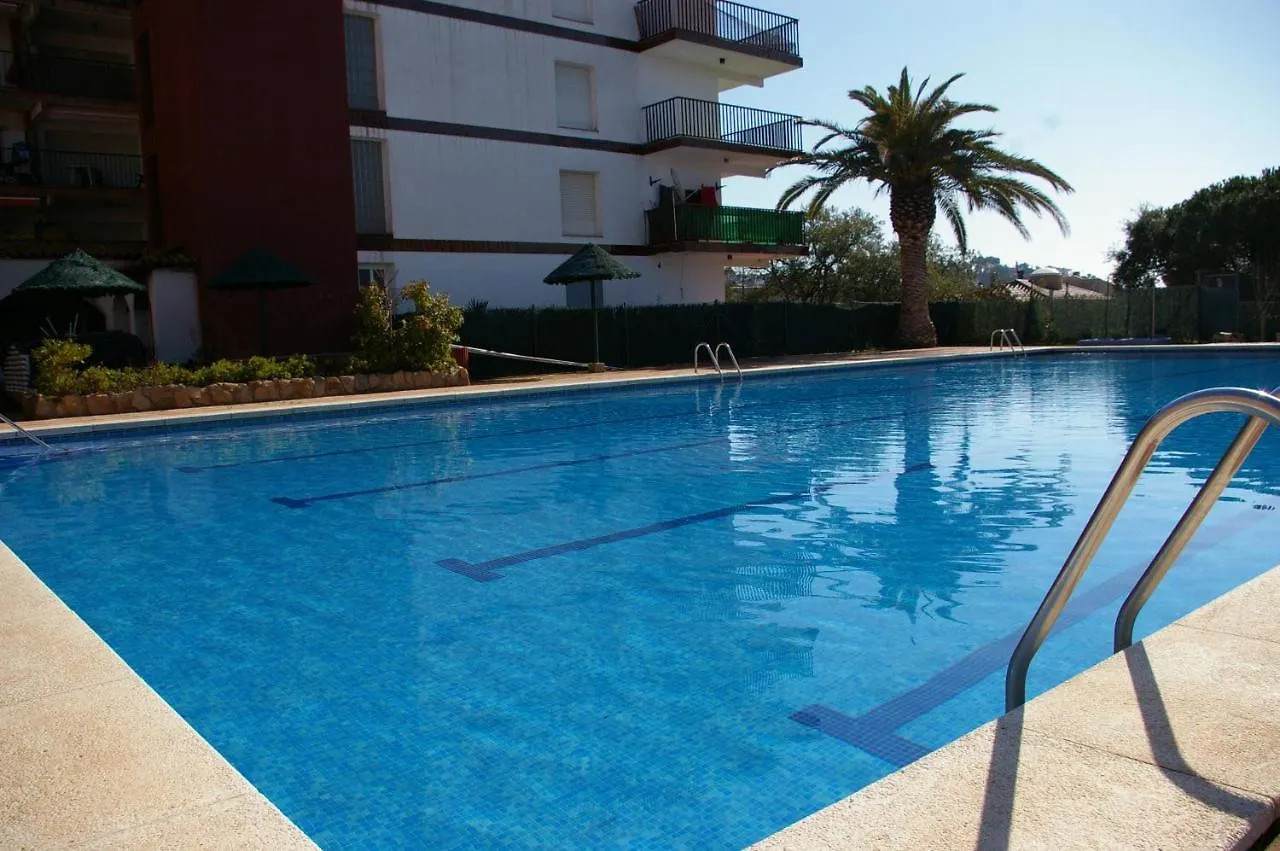Apartment Studio De Un Solo Ambiente Con Terraza Y Piscina Y Tossa de Mar Spain
