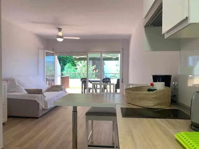 Studio De Un Solo Ambiente Con Terraza Y Piscina Y Tossa de Mar