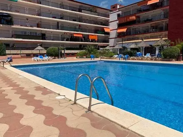 Studio De Un Solo Ambiente Con Terraza Y Piscina Y Tossa de Mar 0*,